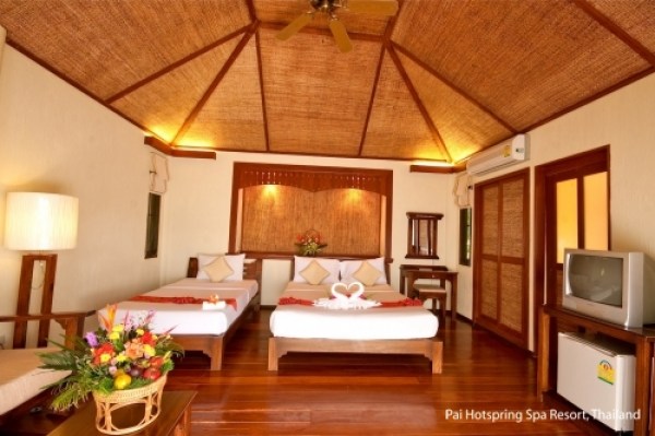 pai-hotspring-spa-resort-riverview1-room