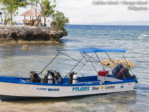 bohol-cabilao-polaris-resort-diveboat